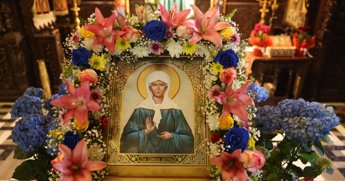 lampra-timithike-i-Αgia-matrona Λαμπρά τιμήθηκε η Αγία Ματρώνα η αόμματη στην Ιερά Μονή Τρικόρφου