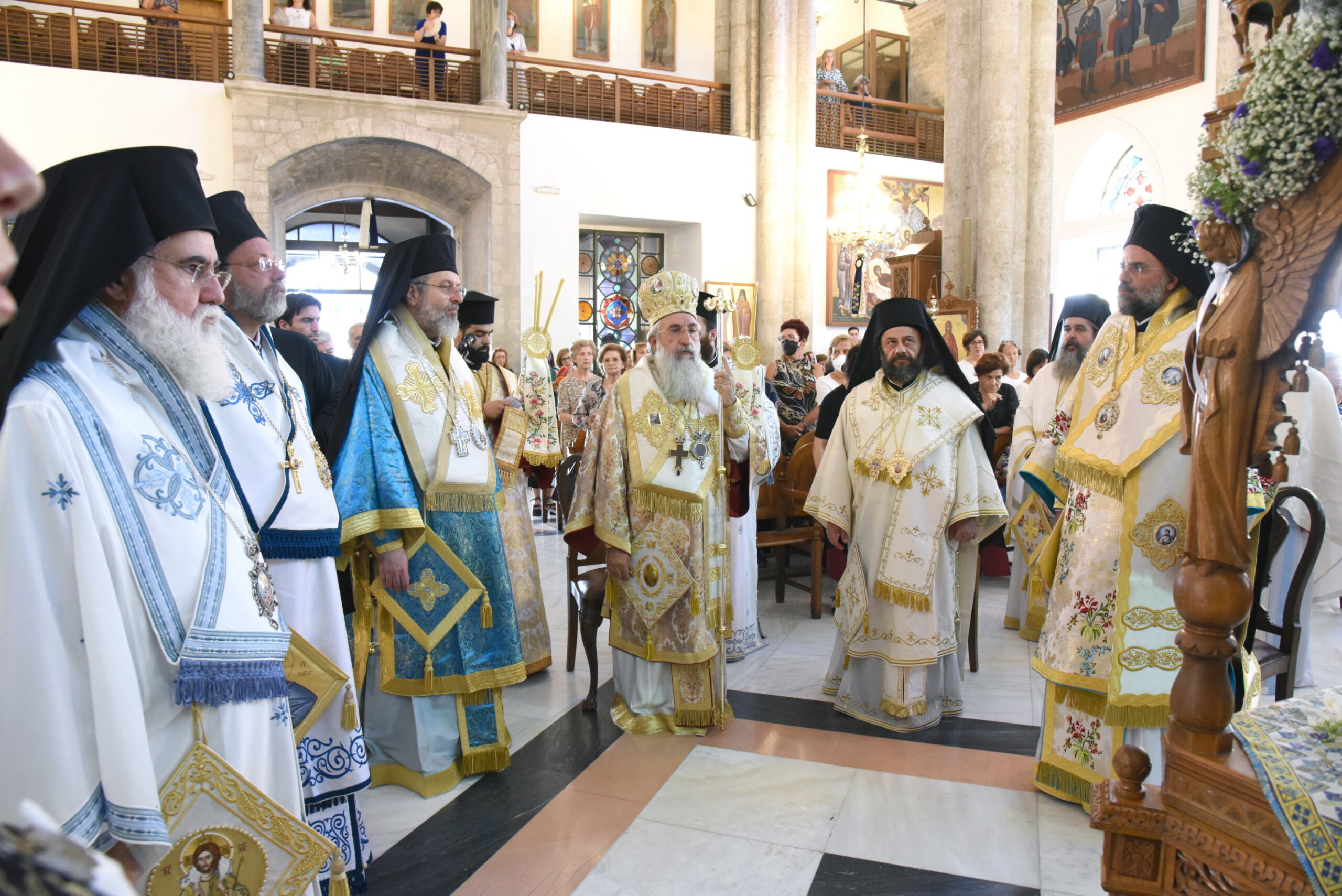 lampri-thia-litourgia-gia-tin Λαμπρή Θεία Λειτουργία για την εορτή του Αποστόλου Τίτου από τον Αρχιεπίσκοπο Κρήτης