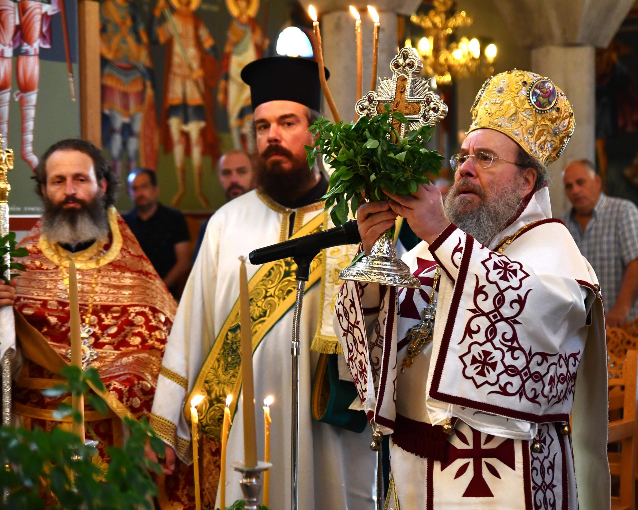 me-lamprotita-o-eortasmos-tou Με λαμπρότητα ο εορτασμός του Τιμίου Σταυρού στην Ι. Μ. Ιερισσού