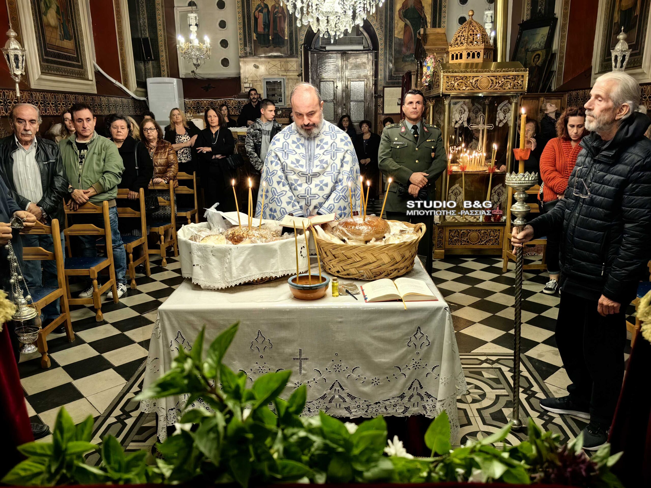 Με λαμπρότητα τιμούν τον Ταξιάρχη Μιχαήλ στα Λευκάκια Ναυπλίου (ΦΩΤΟ)