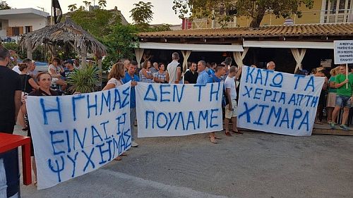 Με τιμές ήρωα υποδέχτηκαν οι Χειμαρριώτες τον Φρέντη Μπελέρη