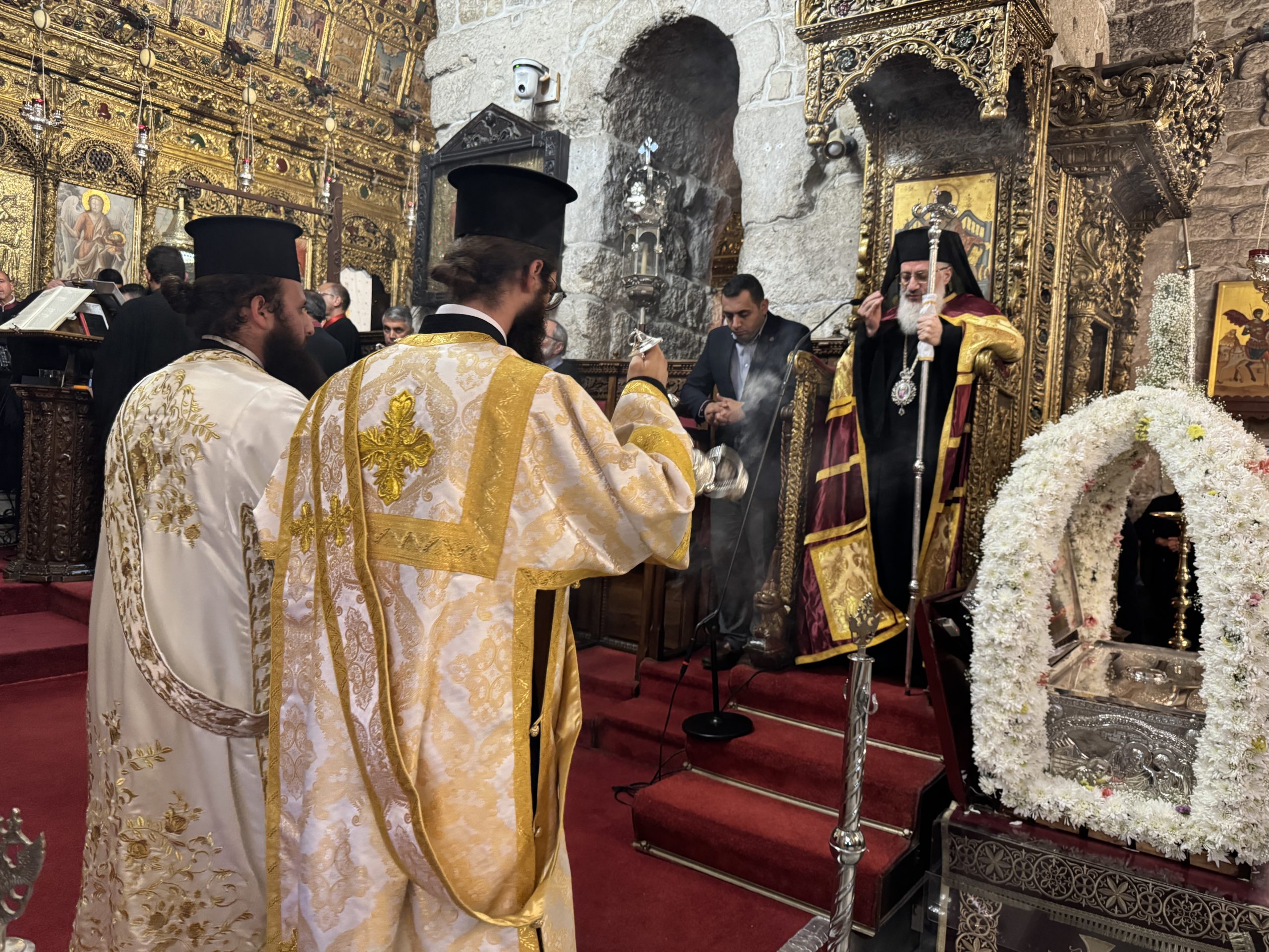 megas-panigirikos-esperinos-gia-ton