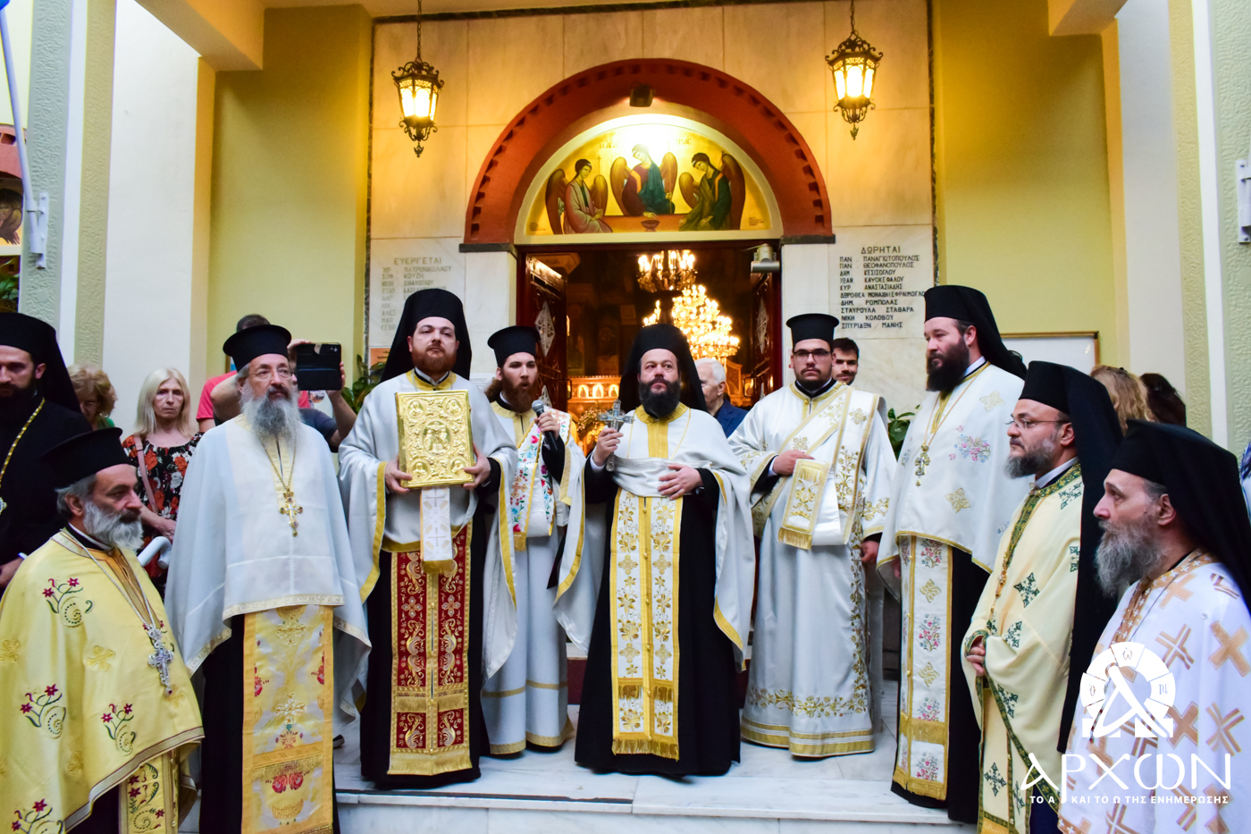metheortos-esperinos-ke-litania-ston-1 Μεθέορτος Εσπερινός και λιτανεία στον Ι. Καθεδρικό Ν. Αγίας Τριάδας Ν. Ηρακλείου