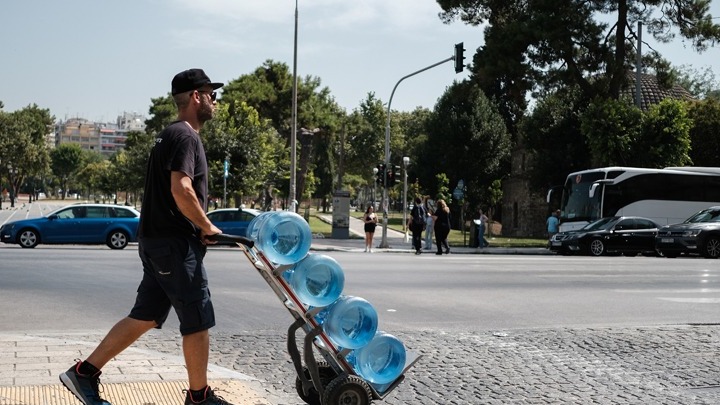 metra-gia-tin-antimetopisi-tis Μέτρα για την αντιμετώπιση της θερμικής επιβάρυνσης στον δήμο Αθηναίων