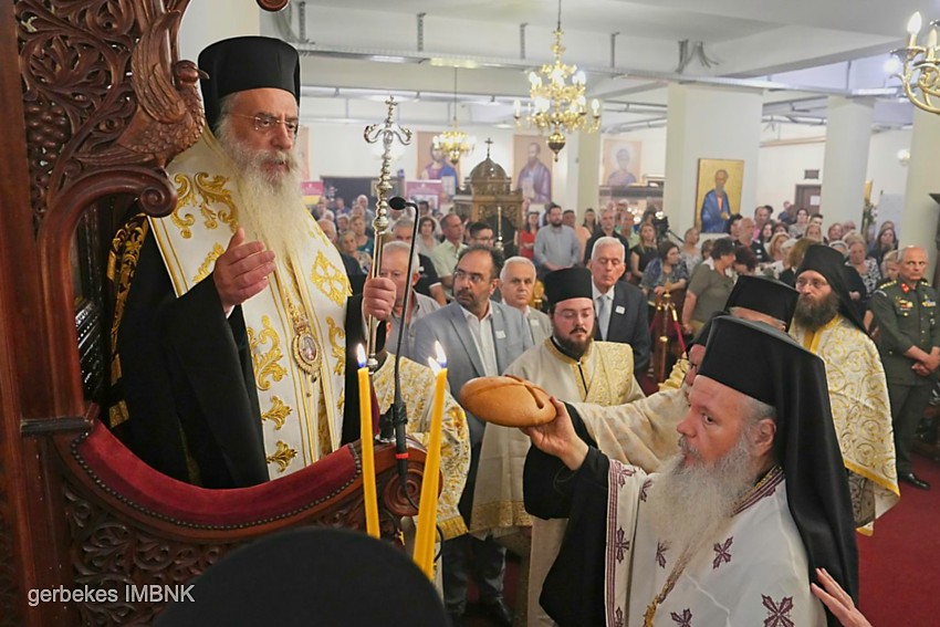 mistagogia-ouranou-stin-Αlonniso-litourgiki-pandesia Μυσταγωγία Ουρανού στην Αλόννησο-Λειτουργική πανδαισία στην εορτή του Αγίου Λουκά του Ιατρού