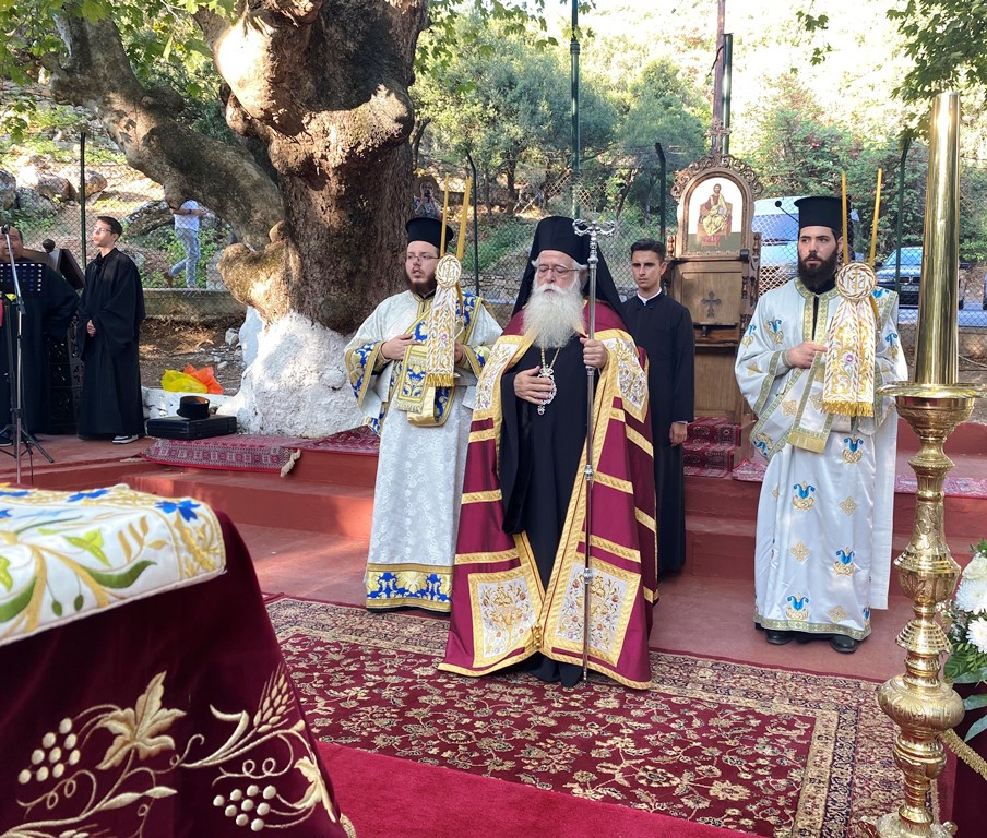 mitropolitis-dimitriados-i-panagia-ine Μητροπολίτης Δημητριάδος: Η Παναγία είναι χαρά και παρηγορία (ΦΩΤΟ)