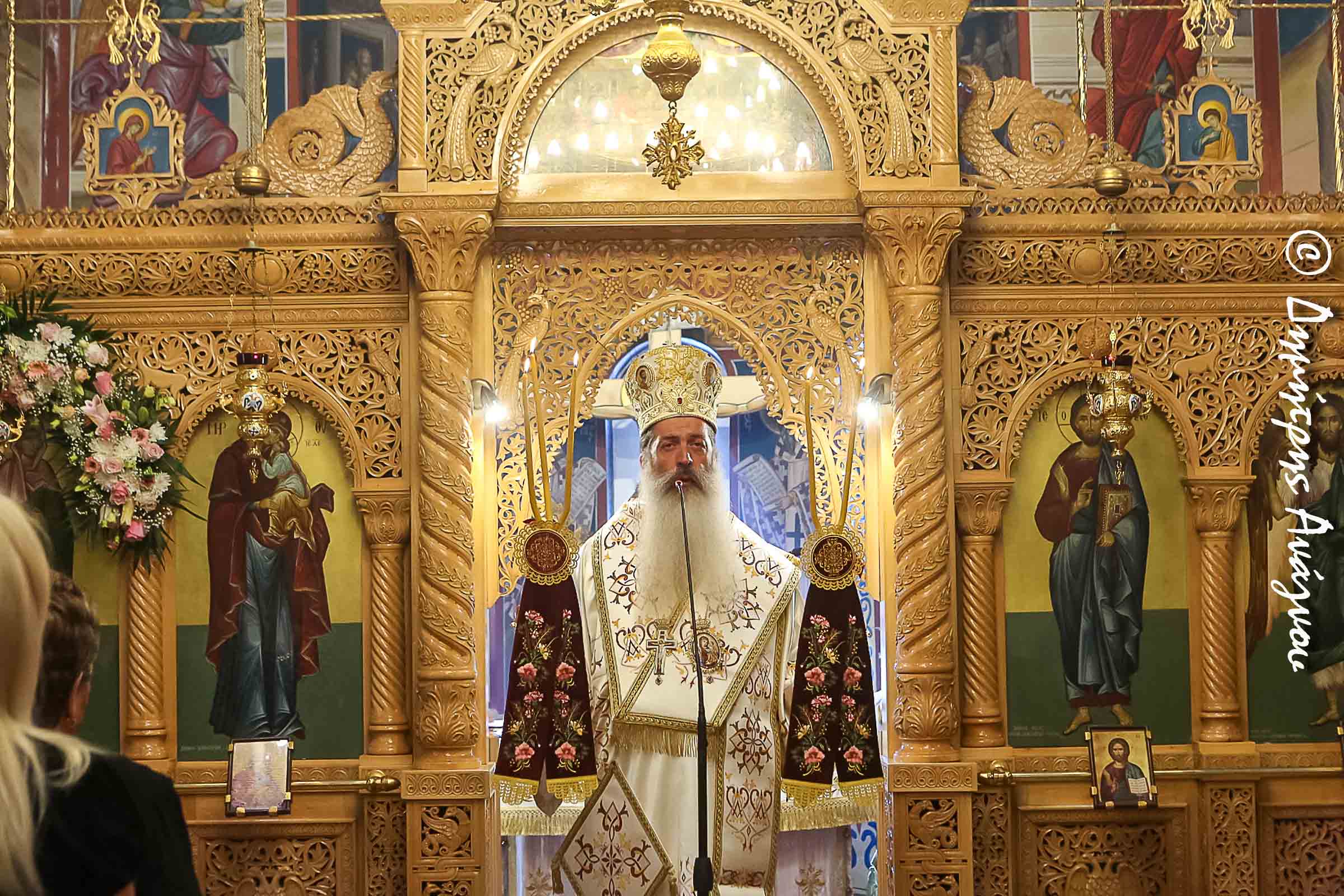 mitropolitis-fthiotidos-Αn-o-christos Μητροπολίτης Φθιώτιδος: Αν ο Χριστός κοιτάξει εμάς, θα θαυμάσει ή θα στεναχωρηθεί;