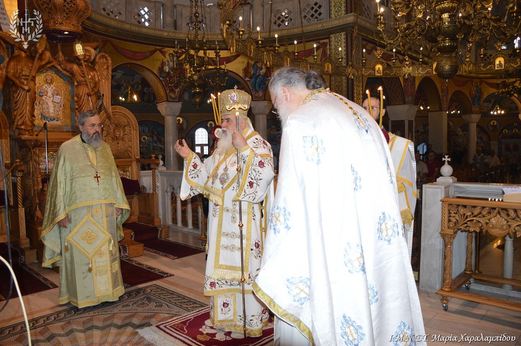 mitropolitis-neapoleos-ta-thavmata-ine Μητροπολίτης Νεαπόλεως: Τα θαύματα είναι τα σημάδια του Θεού στην ιστορία