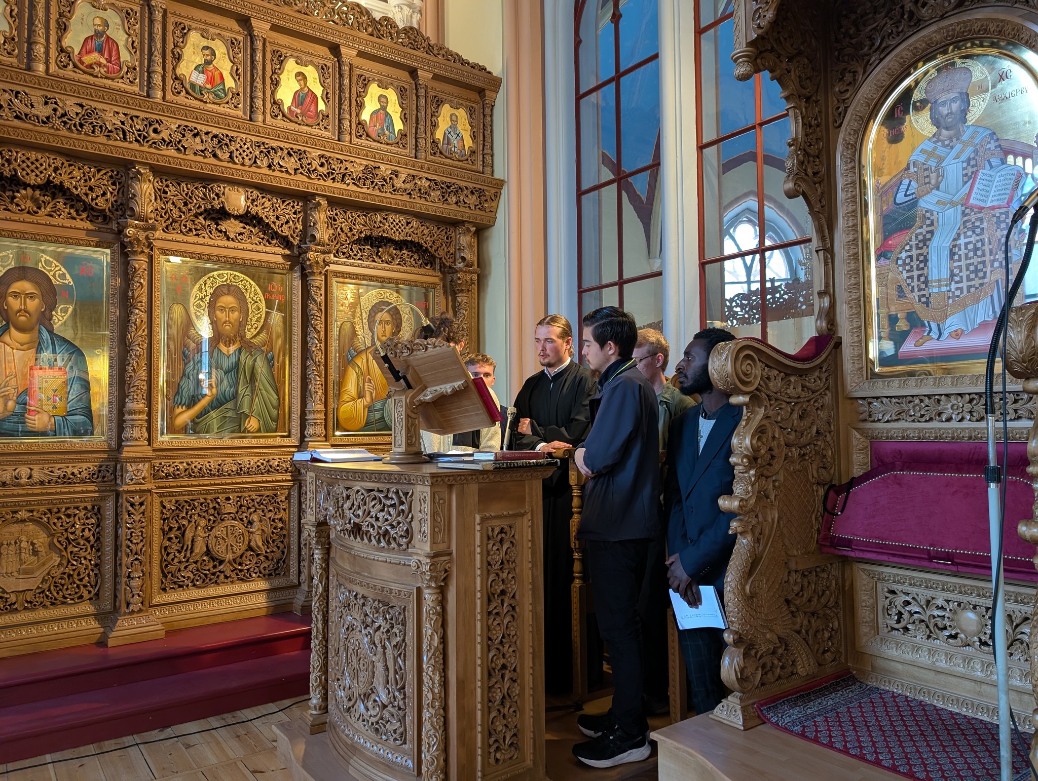 Μητροπολίτης Σουηδίας: Η Θεία Λειτουργία στην Σουηδική γλώσσα