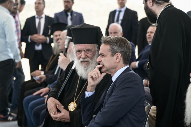 mitsotakis-1-9-640x426-1