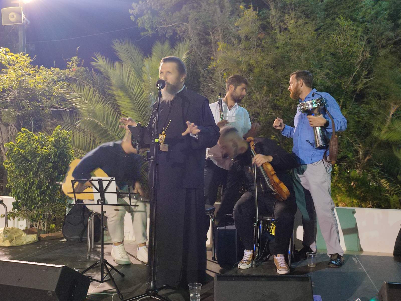 neaniko-paradosiako-panigiri-ston-nao Νεανικό παραδοσιακό πανηγύρι στον Ναό Αγίου Παντελεήμονος Γλυφάδας
