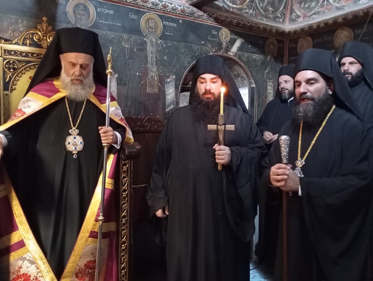 neos-monachos-stin-iera-moni Νέος Μοναχός στην Ιερά Μονή Παναγίας Πελεκητής