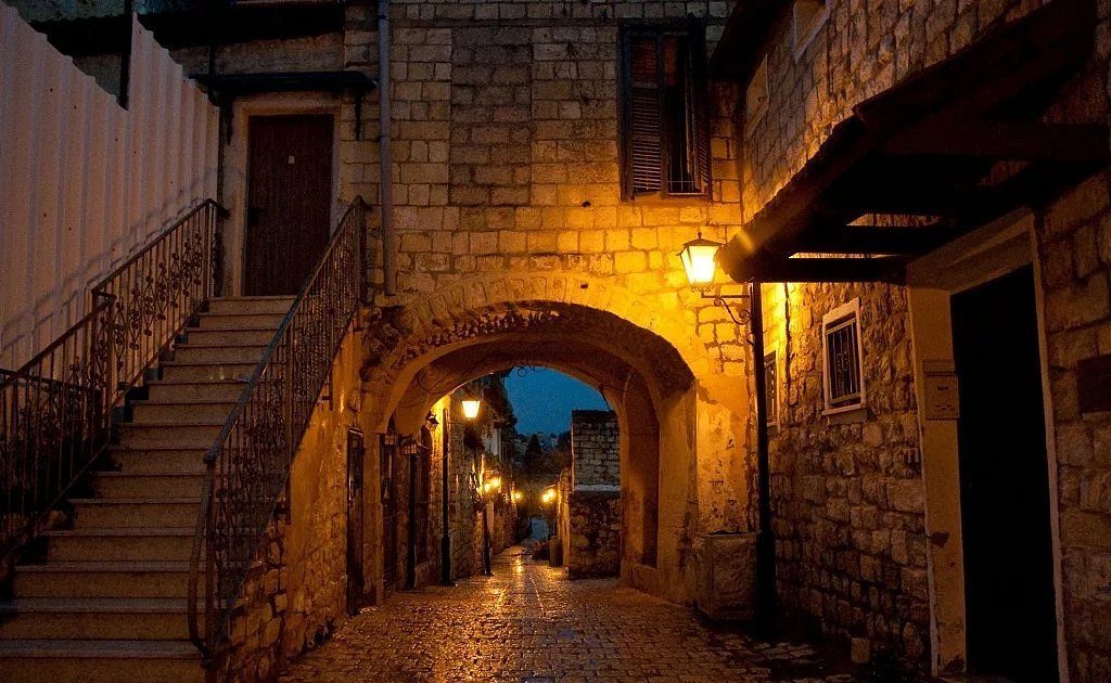 Νυχτερινή προσευχή και κατάνυξη (Βίντεο)