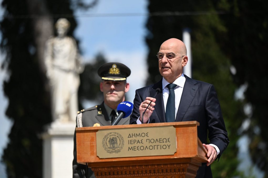 nikos-dendias-i-eleftheri-poliorkimeni Νίκος Δένδιας: “Οι Ελεύθεροι Πολιορκημένοι κατέβαλαν ενσυνειδήτως και αγογγύστως υπέρτατο φόρο”