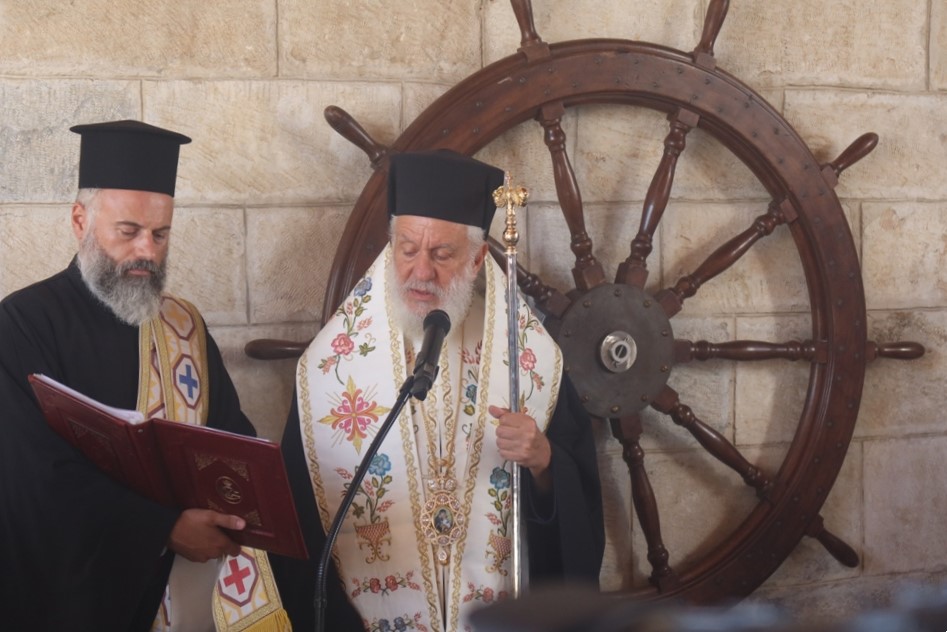 o-agiasmos-ke-ta-egkenia Ο αγιασμός και τα εγκαίνια του παραρτήματος της σχολής μαθητείας ΔΥΠΑ – ΟΝΕΧ στα ναυπηγεία της Σύρου