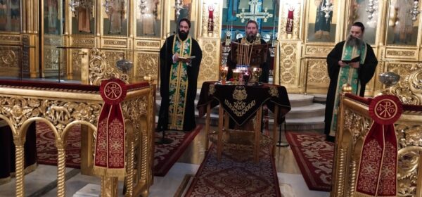 Ο Άγιος Νικόλαος υποδέχτηκε τα Ιερά Λείψανα των τοπικών Αγίων