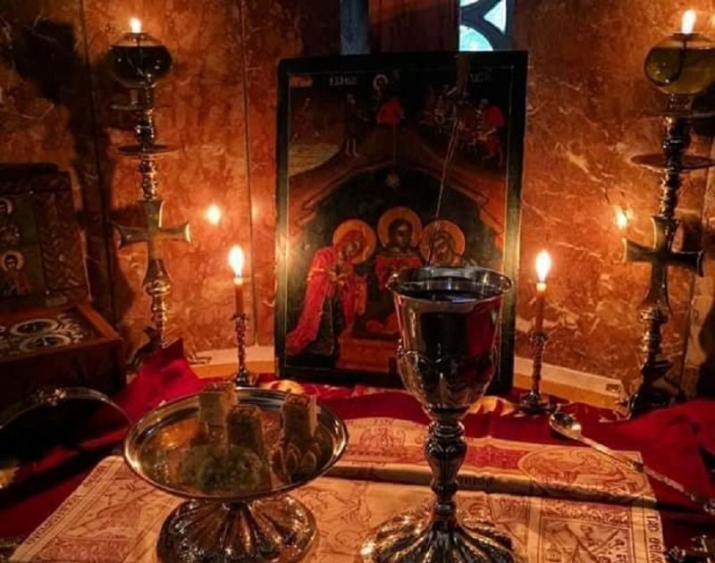 O εκκλησιασμός της Κυριακής (Βίντεο)