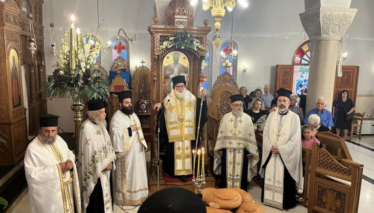 o-eortasmos-tis-kimiseos-tis Ο εορτασμός της Κοιμήσεως της Θεοτόκου στην Παναγία Καμαριανή της Ν. Αλικαρνασσού