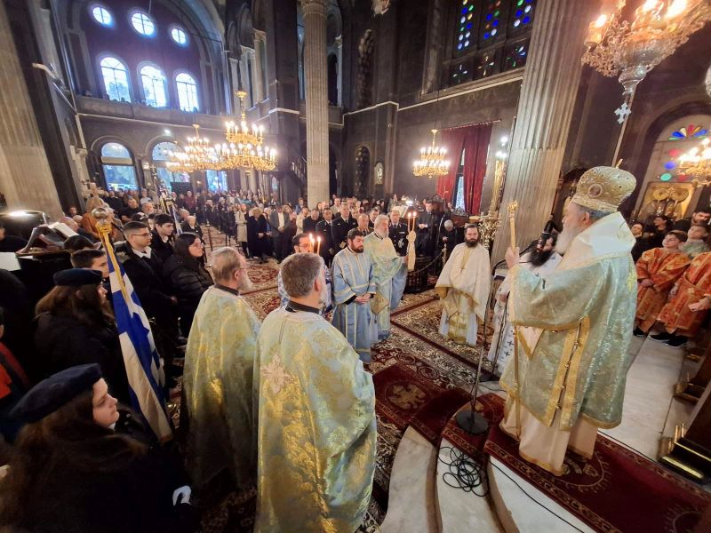 o-eortasmos-tou-Αgiou-nikolaou-1 Ο εορτασμός του Αγίου Νικολάου και Χειροτονία Διακόνου στη Χαλκίδα