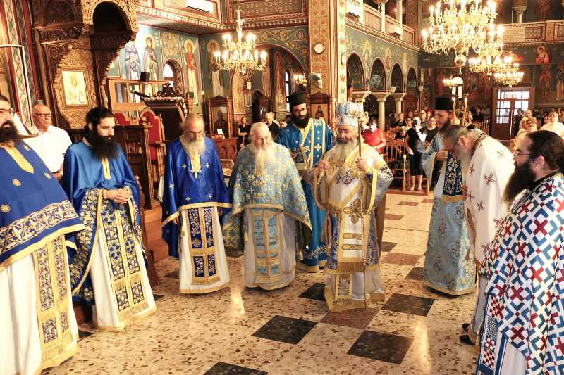 o-episkopos-Αmathountos-ston-panigirizonta Ο Επίσκοπος Αμαθούντος στον πανηγυρίζοντα Ιερό Ναό Αγίας Ζώνης στη Λεμεσό