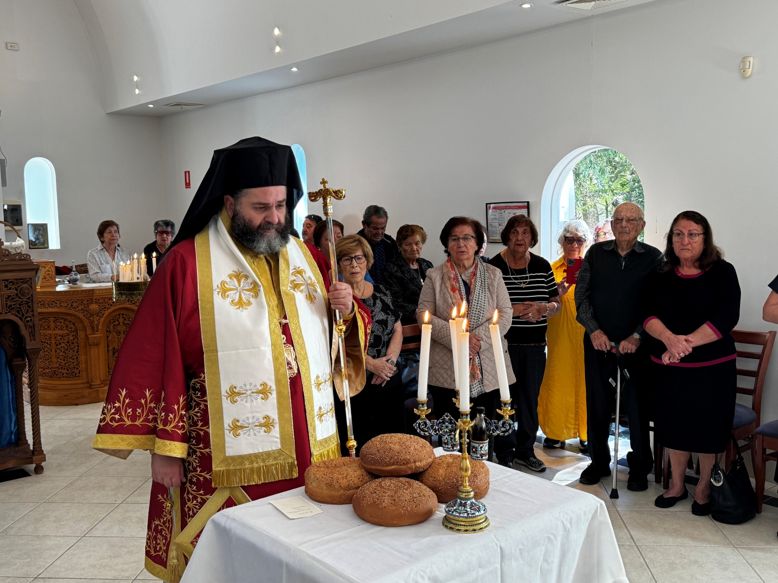 Ο Επίσκοπος Βρισβάνης ιερούργησε στο Παρεκκλήσιο της Θεοτόκου στο Bribie Island