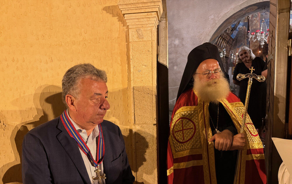 o-esperinos-tis-kimiseos-sti Ο Εσπερινός της Κοιμήσεως στη Μητρόπολη Ιεραπύτνης