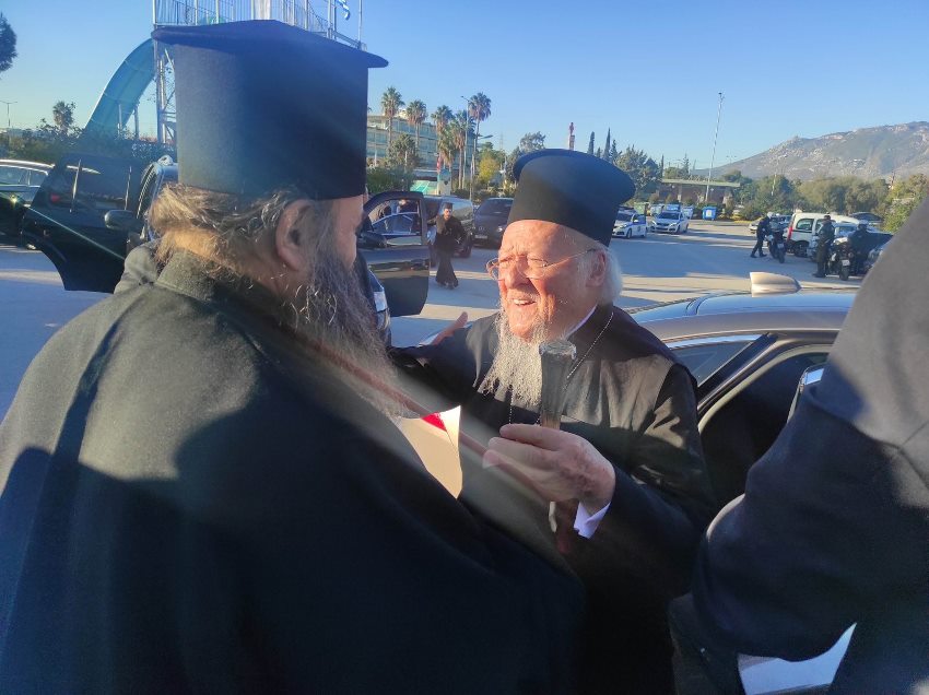 o-ik.-patriarchis-evlogise-tin Ο Οικ. Πατριάρχης ευλόγησε την Κορινθία από τον Ισθμό