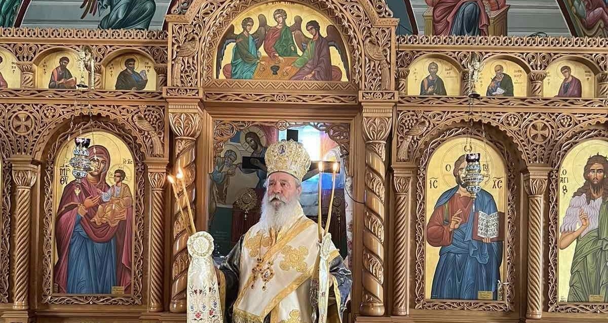 o-mitropolitis-idras-ston-i.n Ο Μητροπολίτης Ύδρας στον Ι.Ν. Αγίου Σώζοντος στην Πέρδικα Αιγίνης
