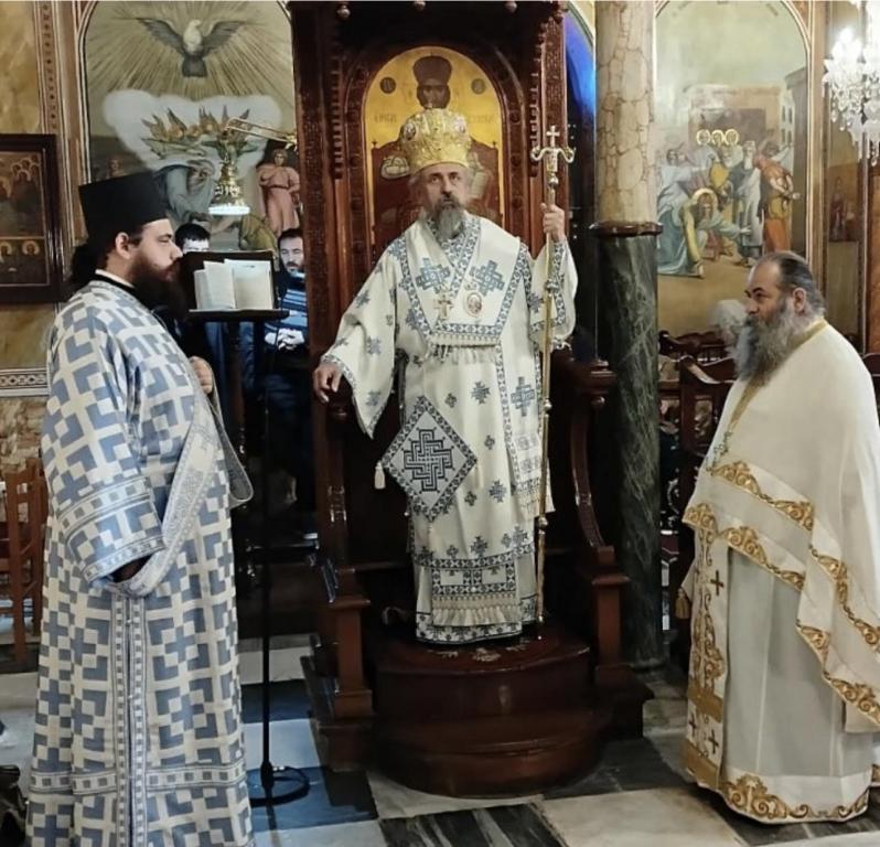 o-mitropolitis-karpenisiou-ston-nafstathmo Ο Μητροπολίτης Καρπενησίου στον Ναύσταθμο Σαλαμίνας