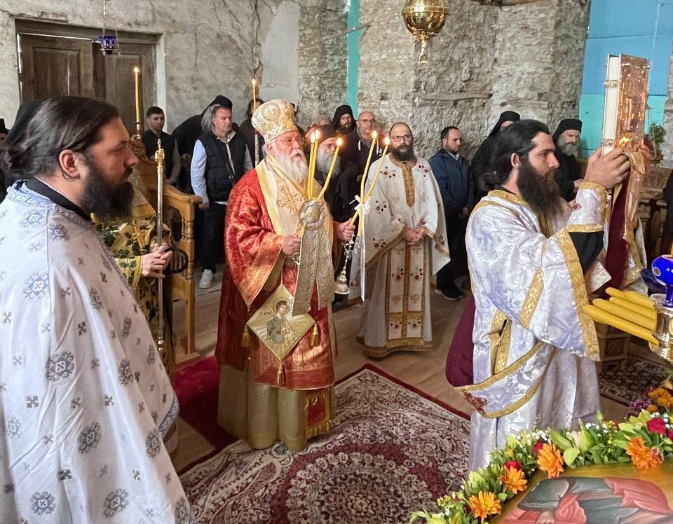 Ο Μητροπολίτης Κερκύρας εις το Άγιον Όρος