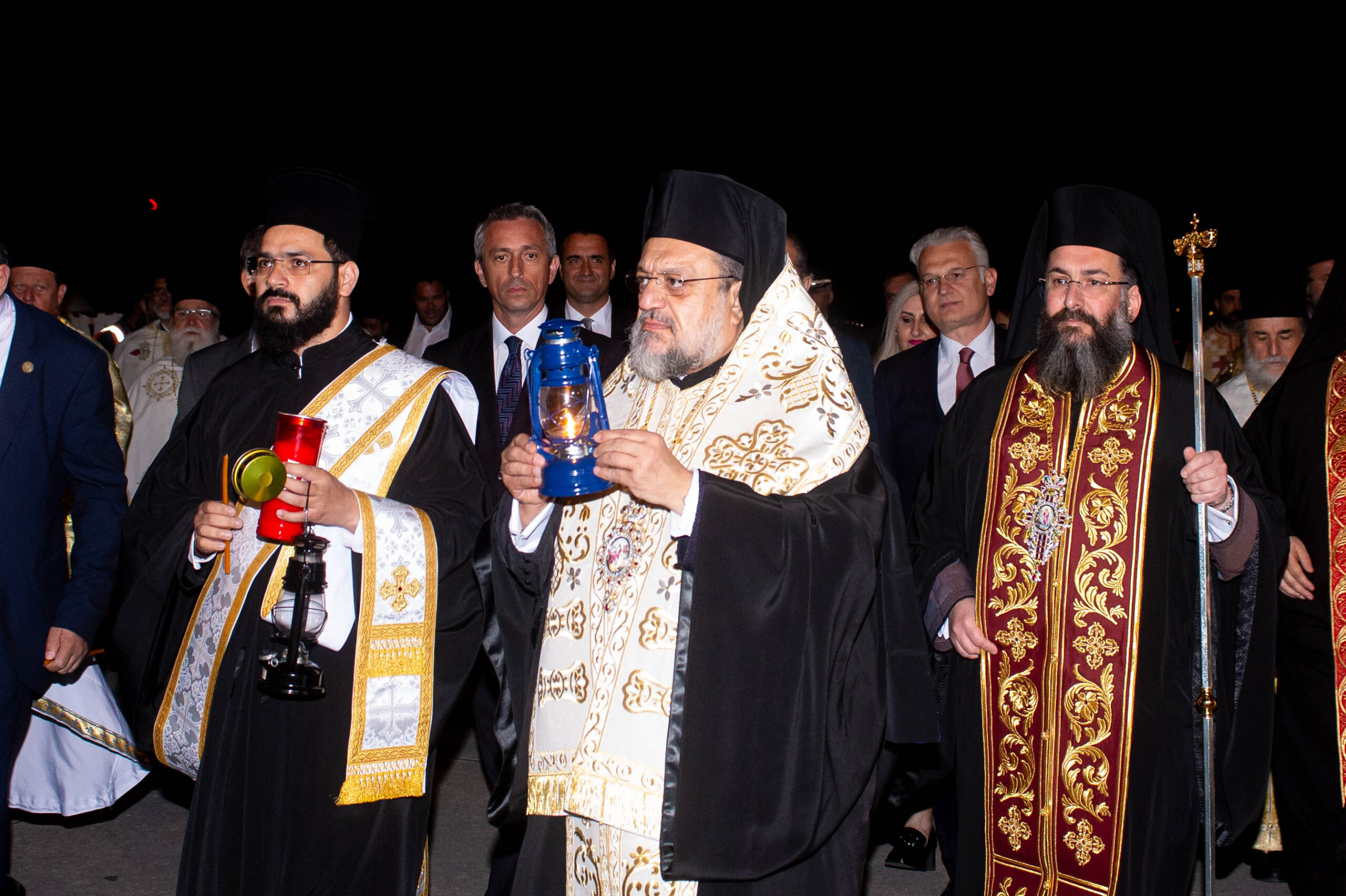 o-mitropolitis-messinias-ipodechthike-to
