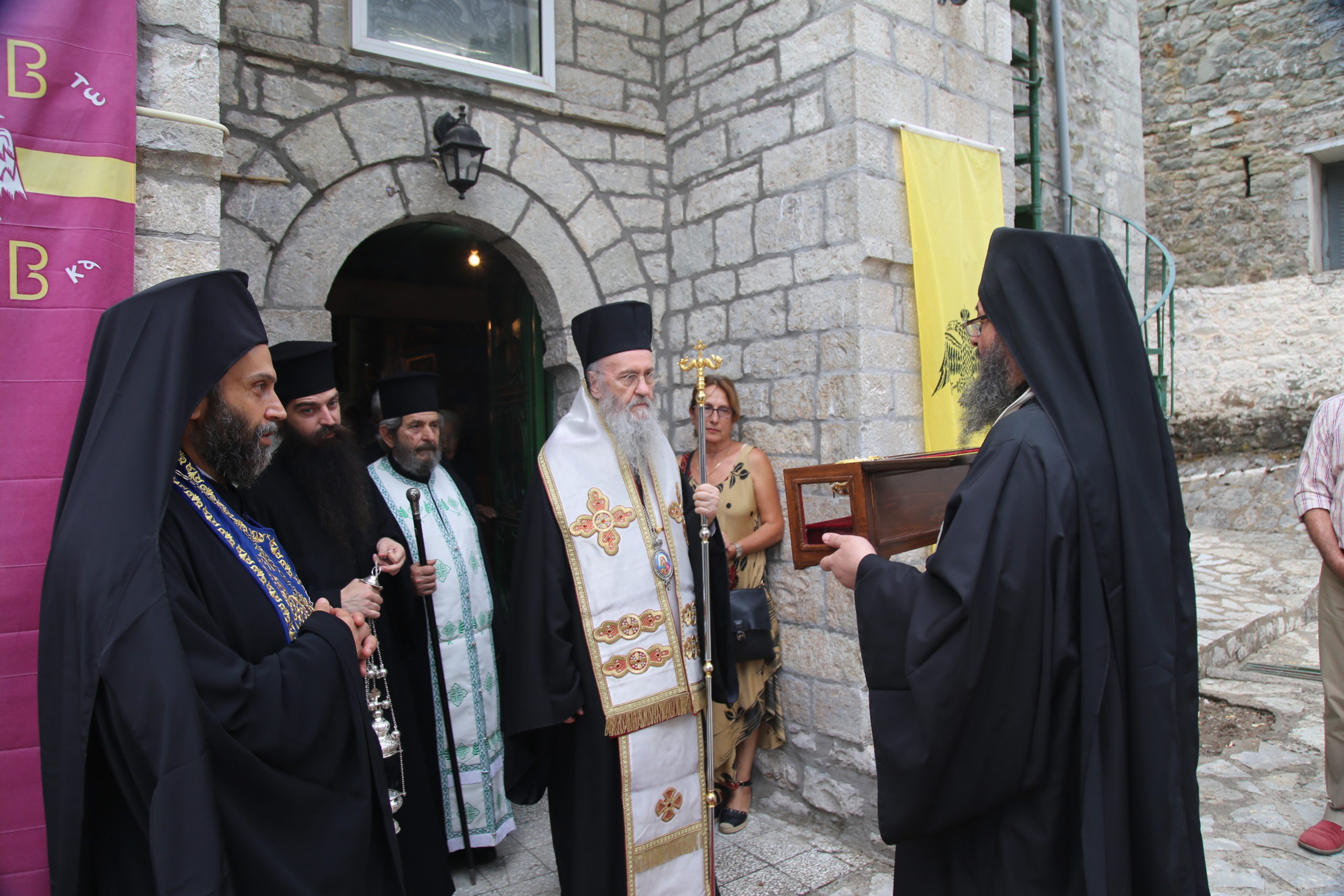 o-mitropolitis-nafpaktou-stin-ano Ο Μητροπολίτης Ναυπάκτου στην άνω Ορεινή Ναυπακτία