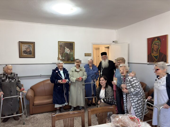 o-mitropolitis-thivon-sto-idrima
