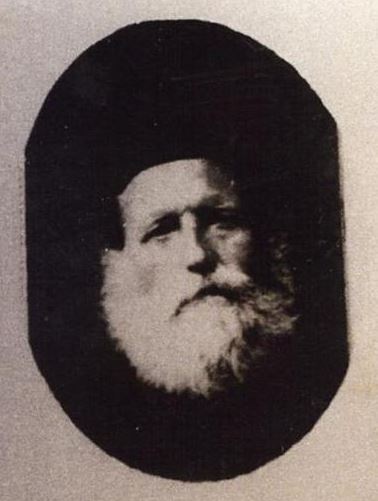 Ο παπα Δημήτρης Σταμπουλής που απαγχονίστηκε από τους Γερμανούς