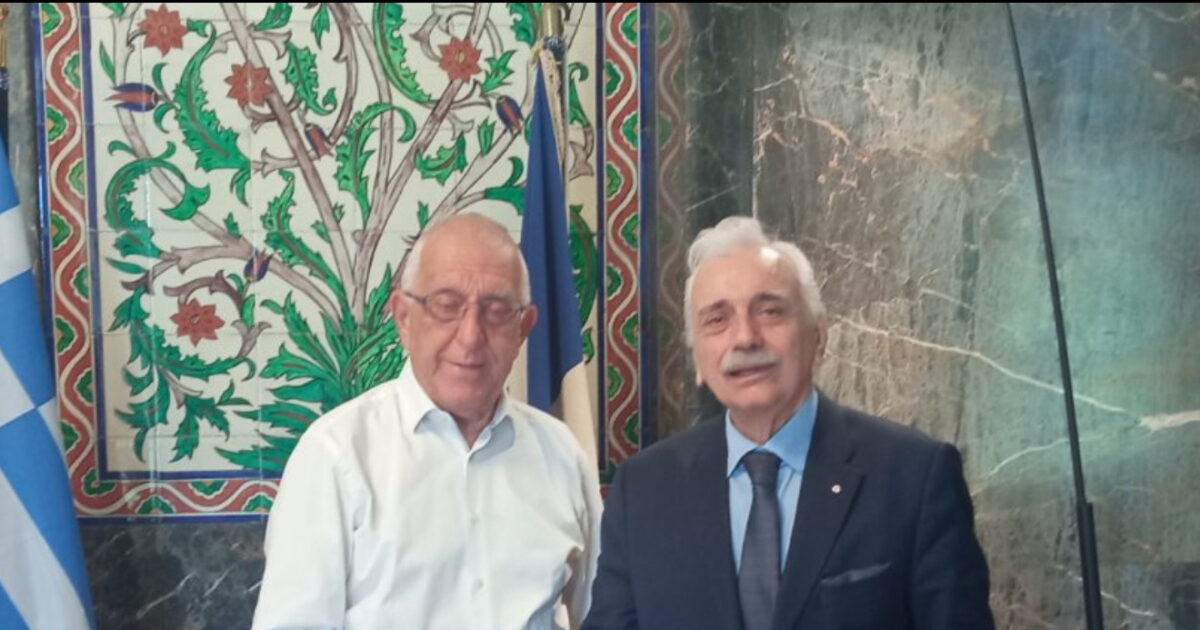 o-proedros-tou-ellinikou-erithrou Ο Πρόεδρος του Ελληνικού Ερυθρού Σταυρού συναντήθηκε με τον Πρόεδρο της Βουλής