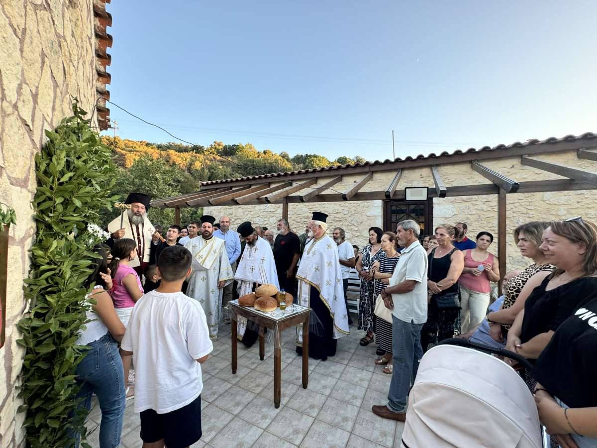 o-rethimnis-prodromos-ston-panigirizonta Ο Ρεθύμνης Πρόδρομος στον πανηγυρίζοντα Ιερό Ναό Αγίου Αποστόλου Σίλα της Ενορίας Δαμαβόλου Μυλοποτάμου