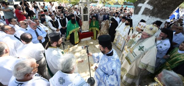 oli-i-kefalonia-panigirise-ton Όλη η Κεφαλονιά πανηγύρισε τον Άγιό της: Πλήθος κόσμου στην ιερά Λιτάνευση του Αγίου Γεράσιμου στα Ομαλά