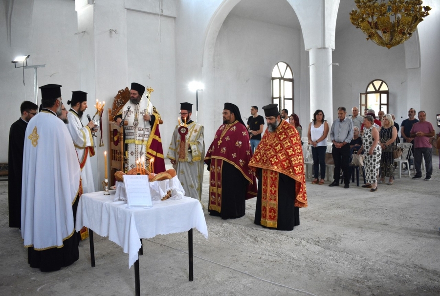 panigirikos-esperinos-tou-Αgiou-evgeniou Πανηγυρικός Εσπερινός του Αγίου Ευγενίου του Τραπεζουντίου στην Ι. Μ. Μαρωνείας