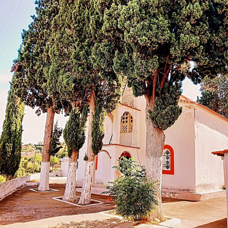 panigirizi-o-i.n.-tou-Αg Πανηγυρίζει ο Ι.Ν. του Αγ. Ιωάννη στον Θεολόγο Ευβοίας