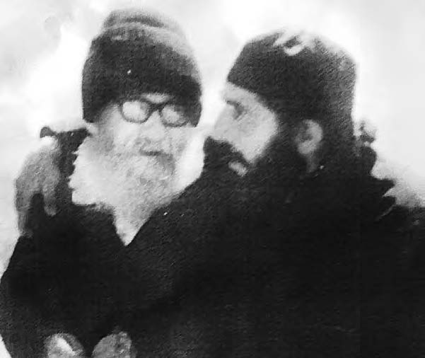 pΑpΑ-giorgis-chiotΑkis-oἱ-parades-kaὶ ΠΑΠΑ-ΓΙΩΡΓΗΣ ΧΙΩΤΑΚΗΣ: Οἱ παράδες καὶ ἡ πανούκλα