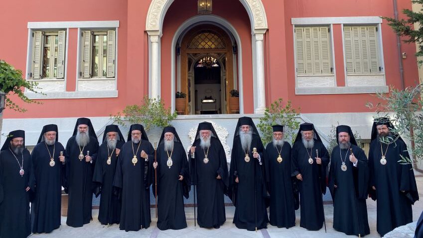 parousia-tou-Αrchiepiskopou-o-sinodikos Παρουσία του Αρχιεπισκόπου ο Συνοδικός Εσπερινός στην Κόρινθο