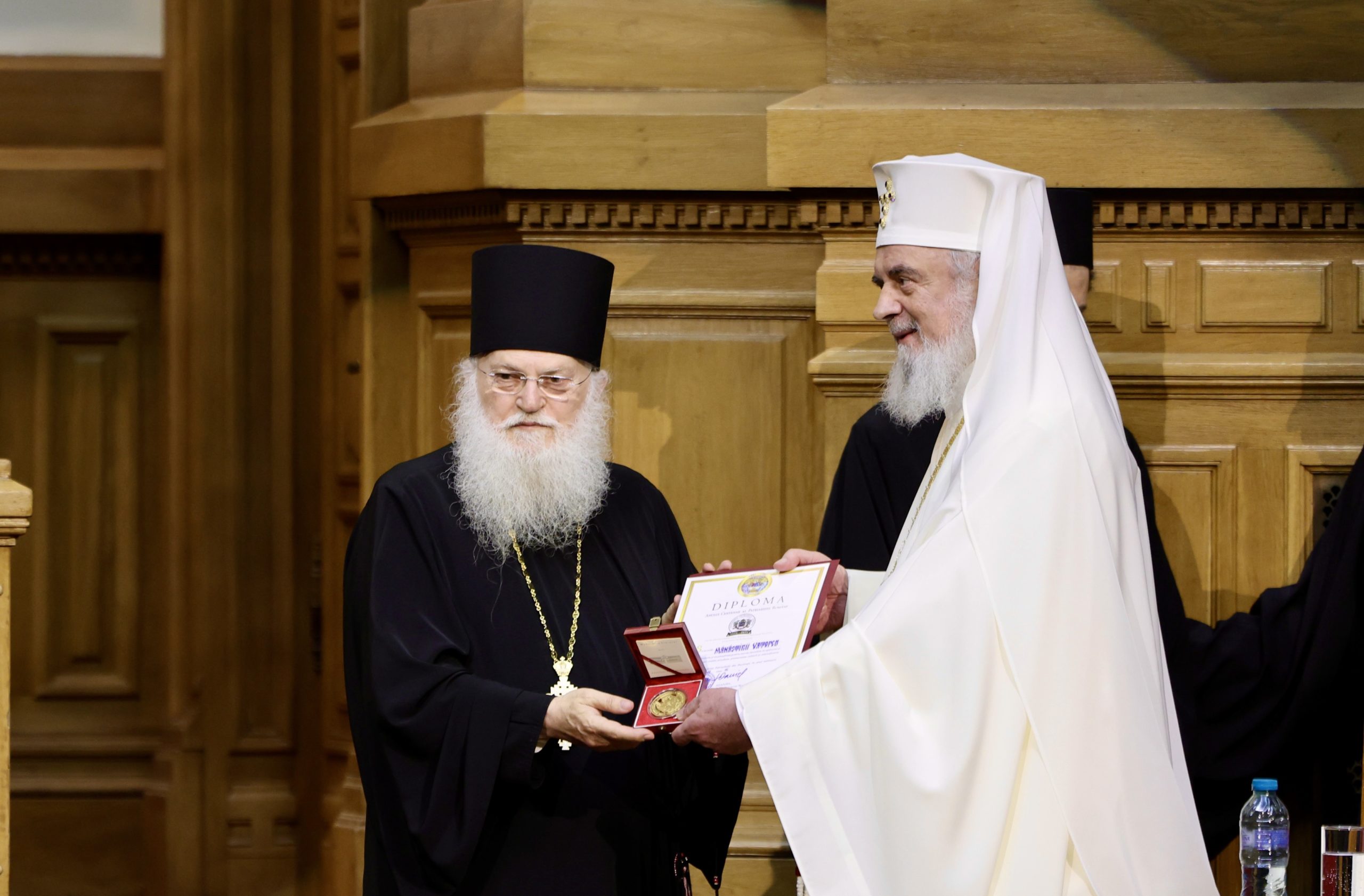 parousiasi-diglossis-ekdosis-psaltiriou-sto Παρουσίαση δίγλωσσης έκδοσης Ψαλτηρίου στο Βουκουρέστι – Ένα εξαιρετικό εκδοτικό και πνευματικό γεγονός