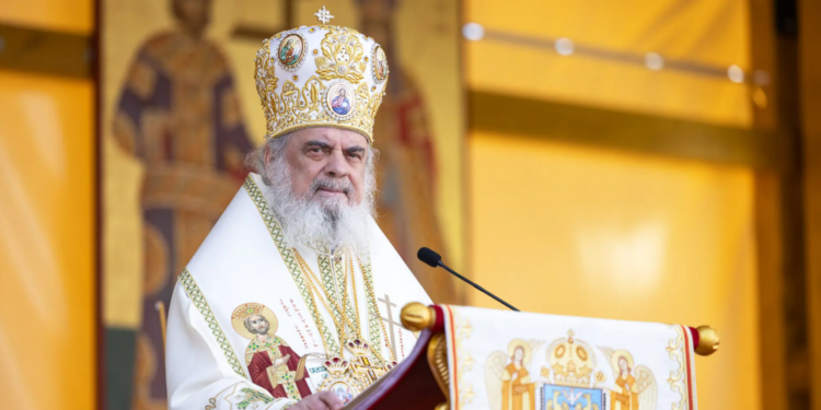 patriarchis-roumanias-i-ikogenia-ine Πατριάρχης Ρουμανίας: Η οικογένεια είναι μία «κατ’ οίκον Εκκλησία»