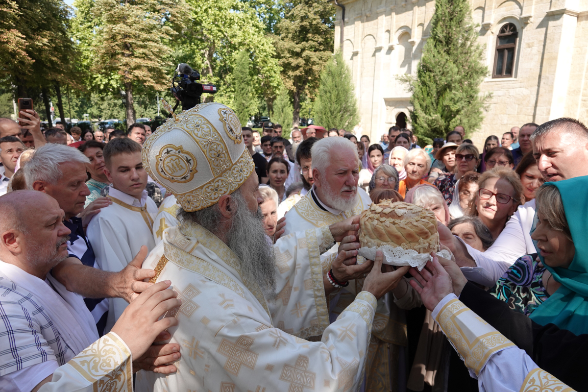 patriarchis-servias-Αn-agapame-ton Πατριάρχης Σερβίας: Αν αγαπάμε τον Θεό, είναι αδύνατο να ενεργήσουμε αντίθετα προς αυτή