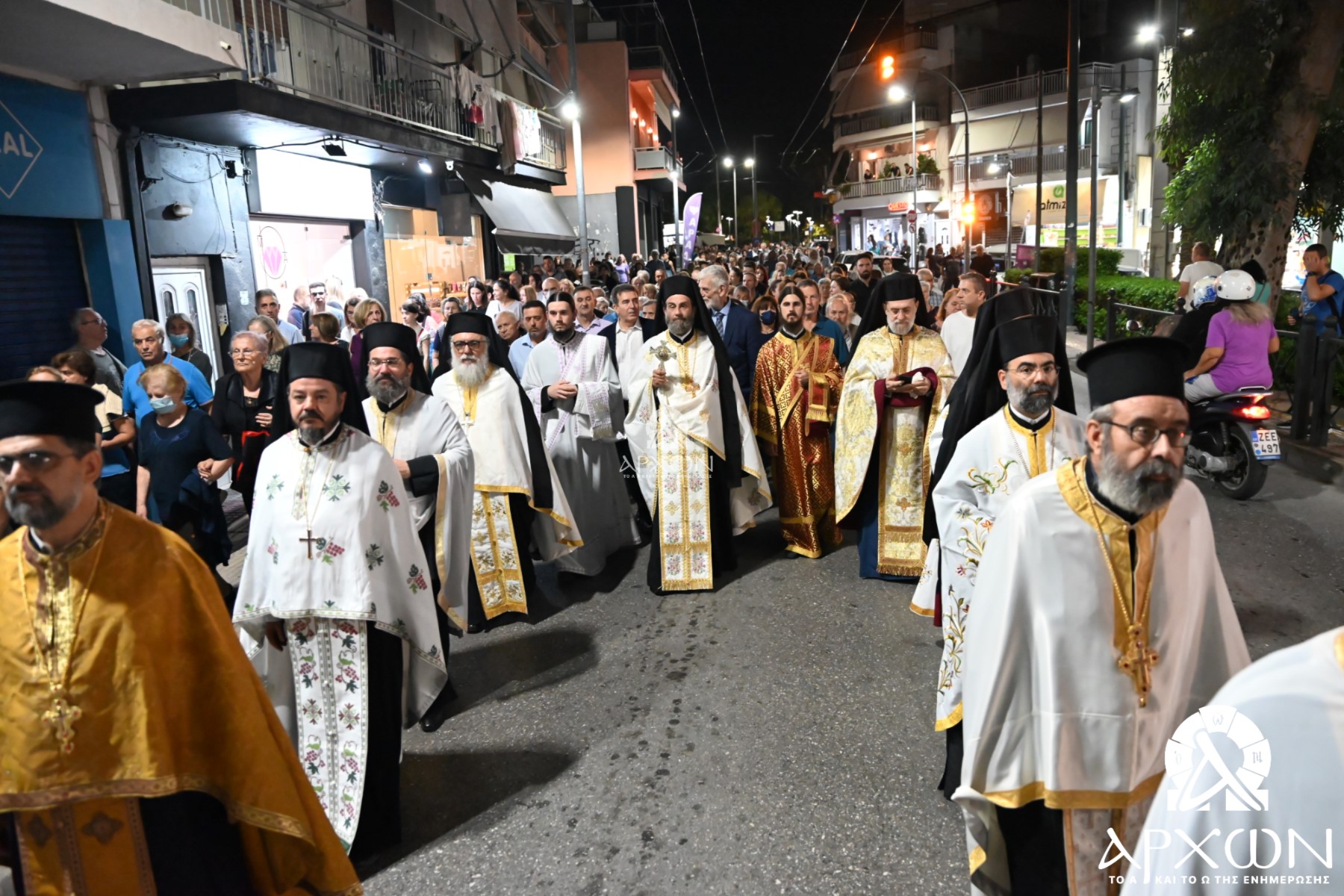 perilampri-i-litanefsi-ston-Άgio Περίλαμπρη η λιτάνευση στον Άγιο Ιερόθεο Περιστερίου