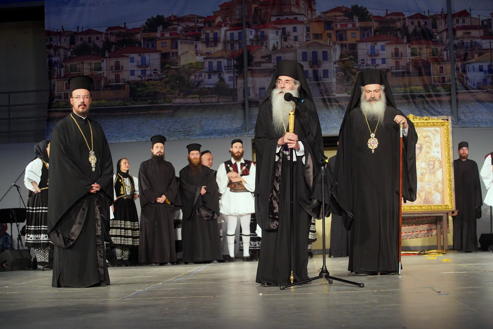 pireos-min-apogoiteveste.-o-christos Πειραιώς: “Μην απογοητεύεστε. Ο Χριστός μας διασφάλισε!”