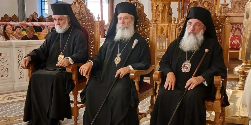 ΠΛΗΘΗ ΛΑΟΥ ΣΤΗΝ ΑΙΓΙΝΑ! Μέγας πολυαρχιερατικός Εσπερινός στην Ι. Μονή Αγίου Νεκταρίου