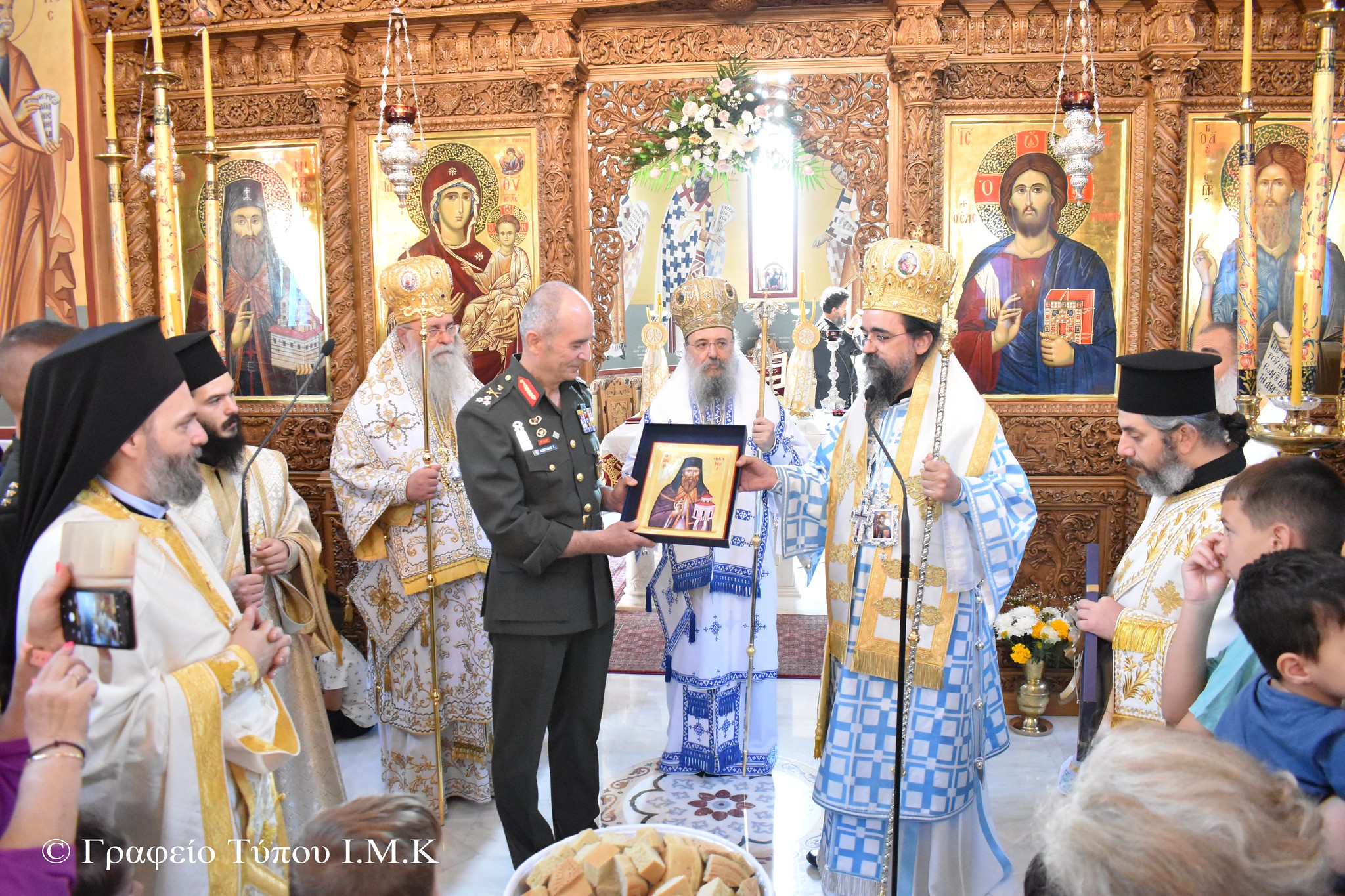 poliarchieratiko-sillitourgo-apo-tous-patron Πολυαρχιερατικό Συλλείτουργο από τους Πατρών, Δράμας, και Καστορίας για τον Άγιο Νικάνορα τον Θαυματουργό