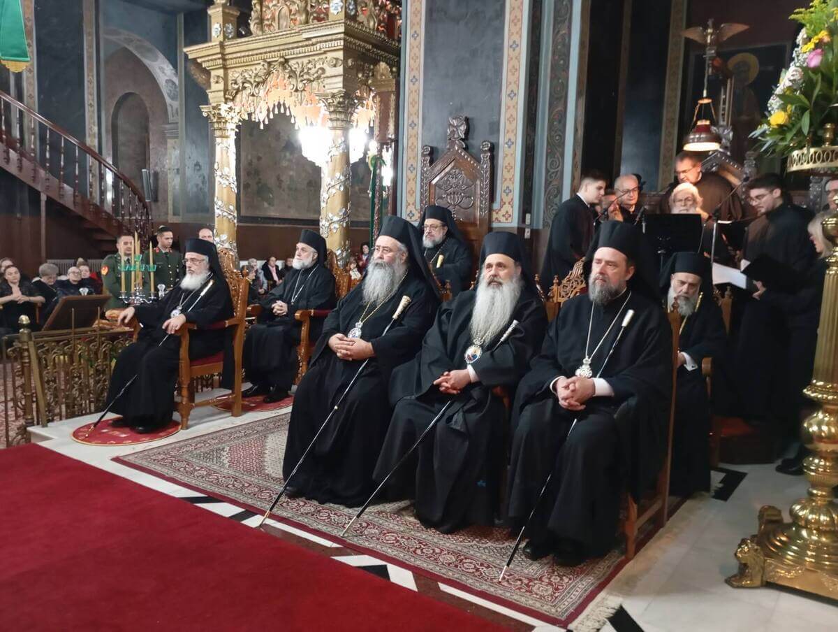 poliarchieratikos-esperinos-onomastirion-tou-mitropolitou Πολυαρχιερατικός Εσπερινός ονομαστηρίων του Μητροπολίτου Θεσσαλιώτιδος Τιμοθέου