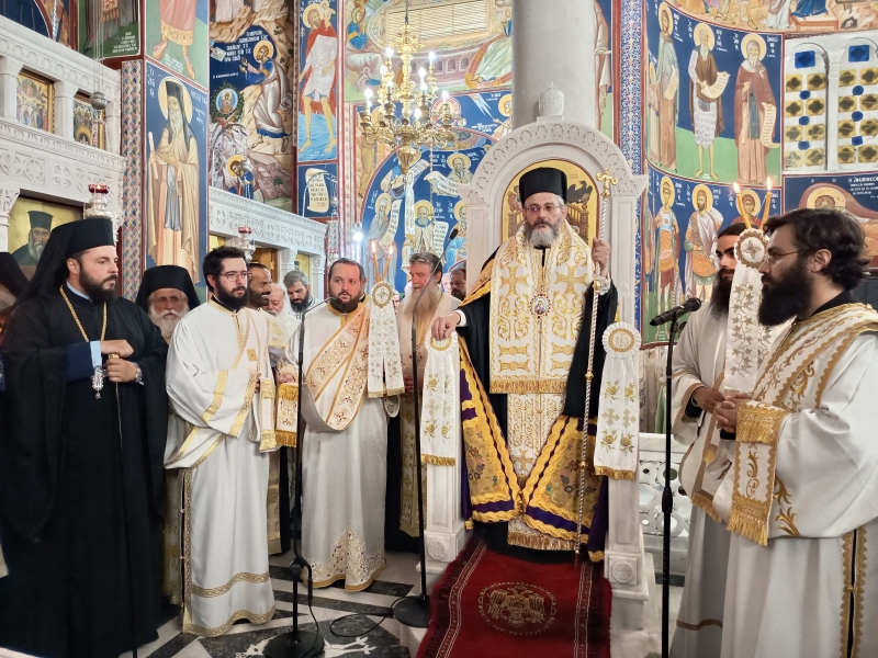 poliarchieratikos-esperinos-tou-poliouchou-naxou Πολυαρχιερατικός Εσπερινός του Πολιούχου Νάξου Αγίου Νικοδήμου